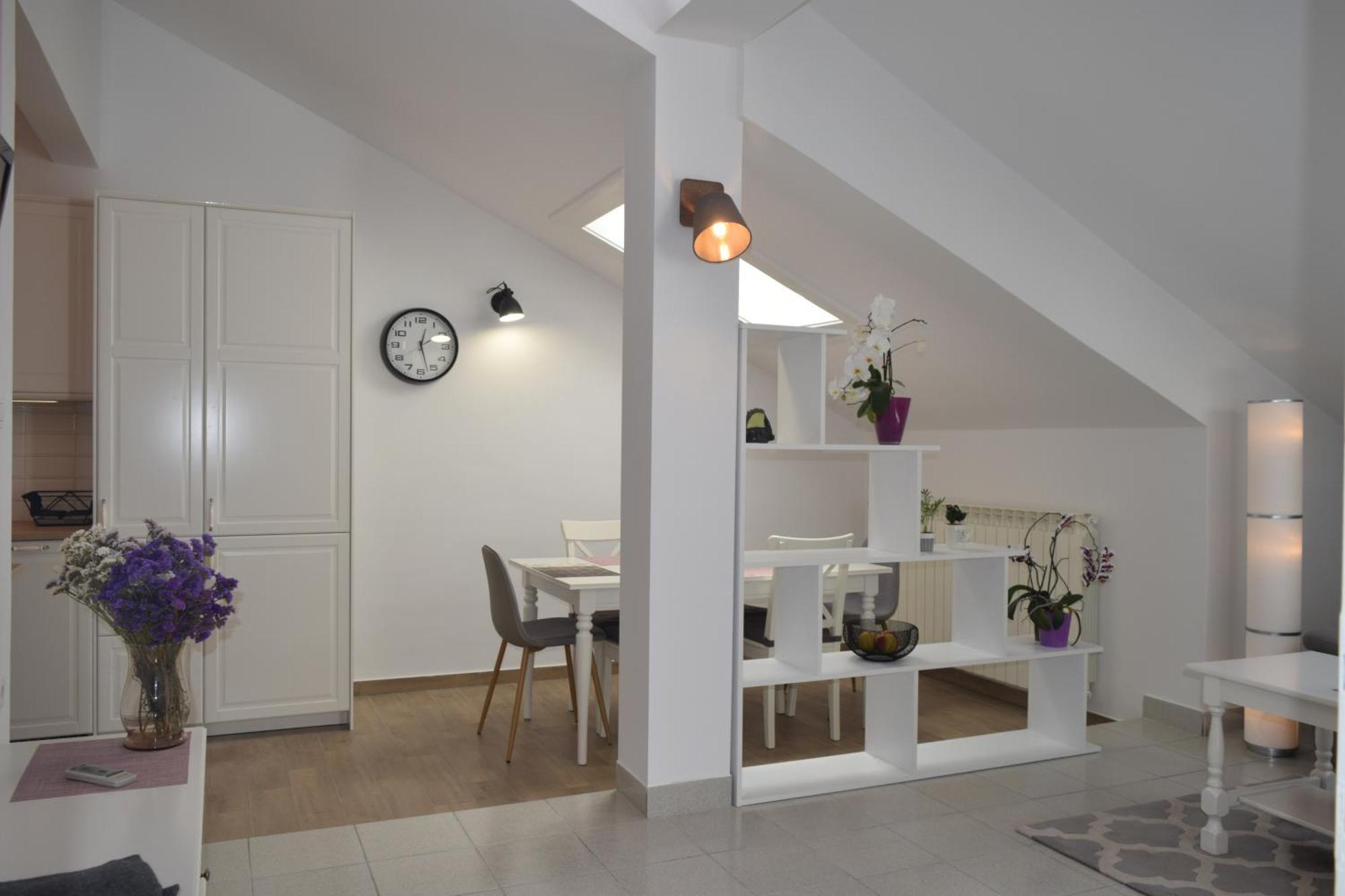 Apartments And Rooms By The Sea Barbat, Rab - 4973 Rab Town Szoba fotó